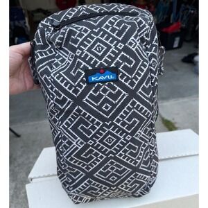 KAVU Original Rope Crossbody Bag in Tile Maze